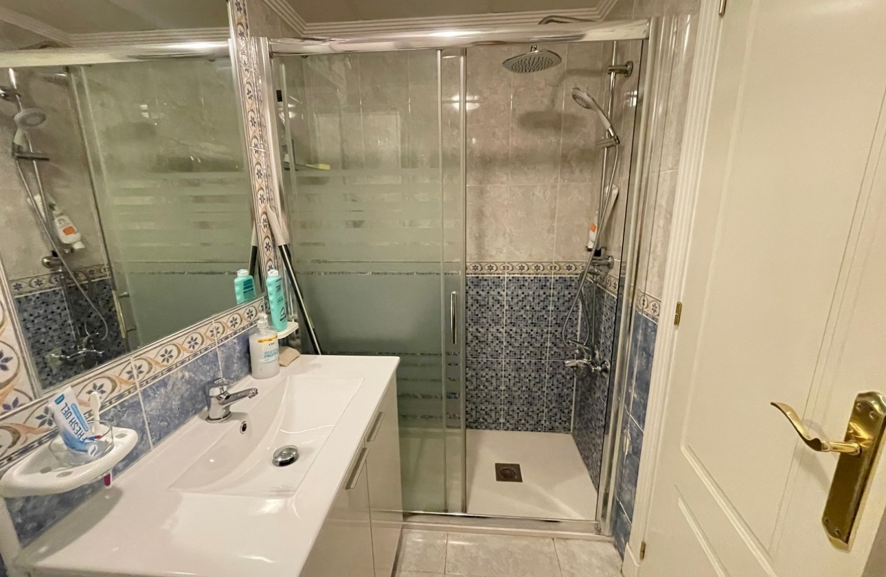 Reventa - Apartamento / piso - Algorfa