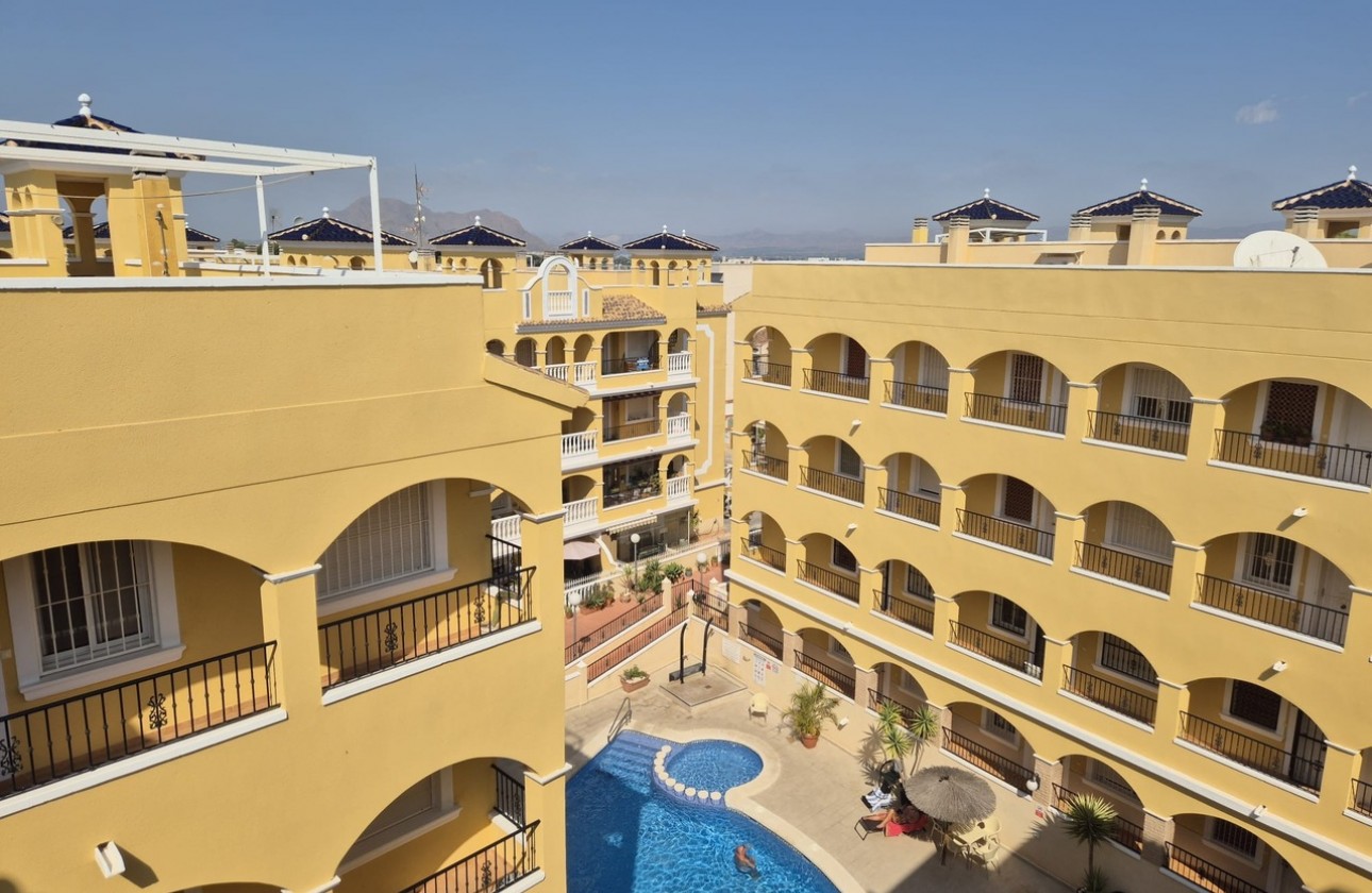 Reventa - Apartamento / piso - Algorfa
