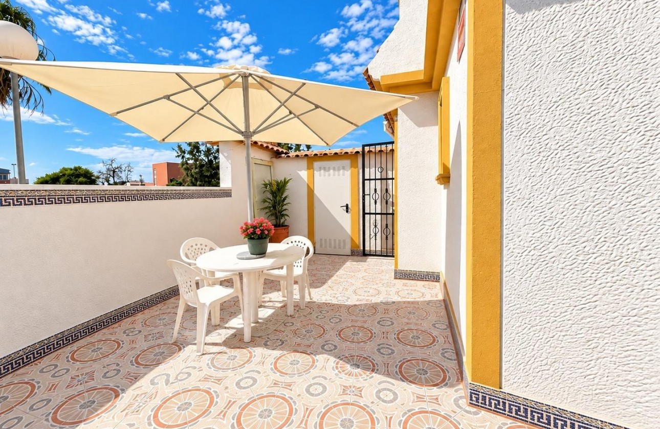 Reventa - Chalet - Torrevieja - El limonar
