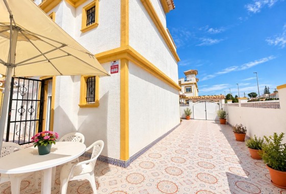 Reventa - Chalet - Torrevieja - El limonar