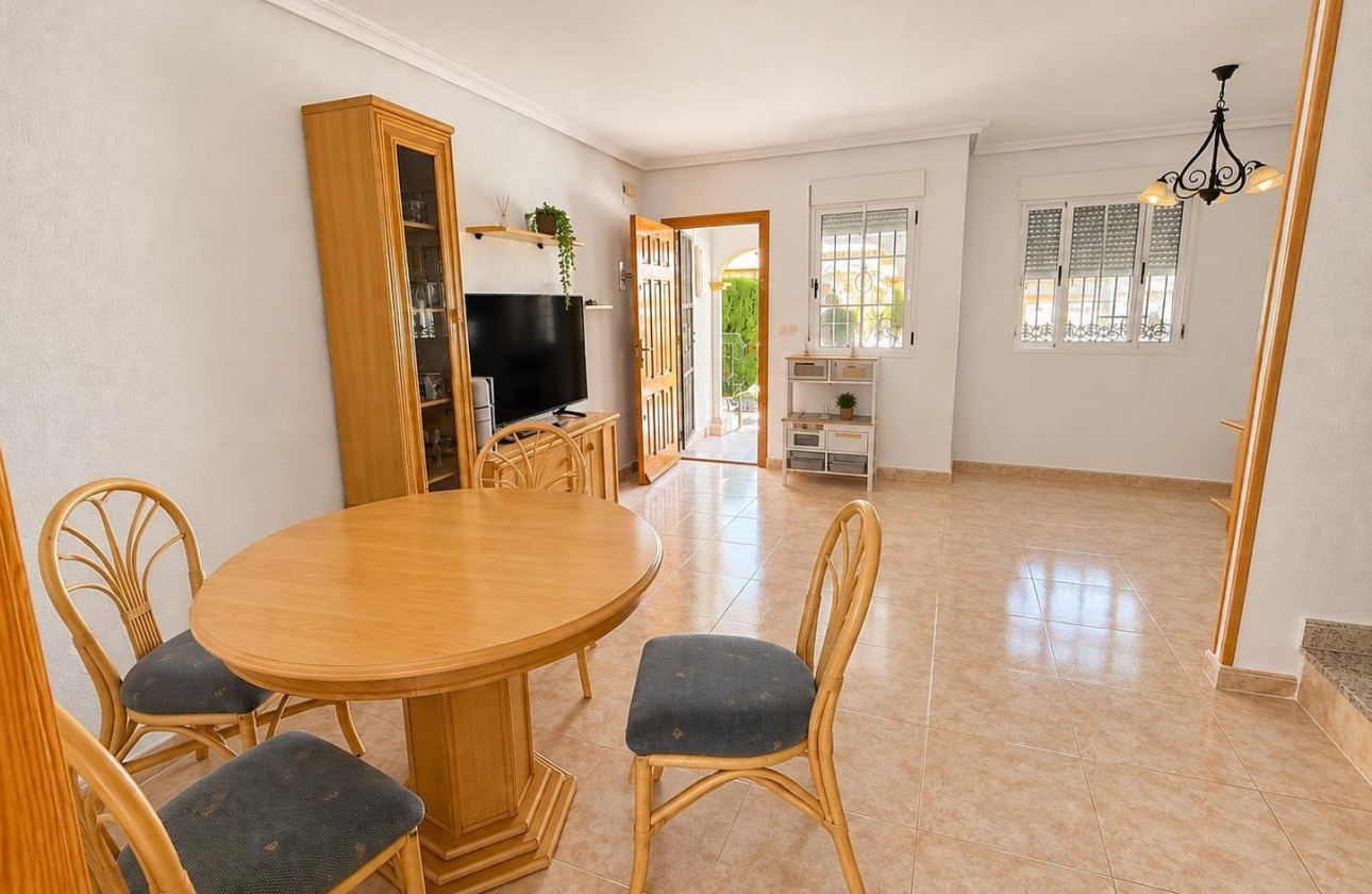 Reventa - Chalet - Torrevieja - El limonar