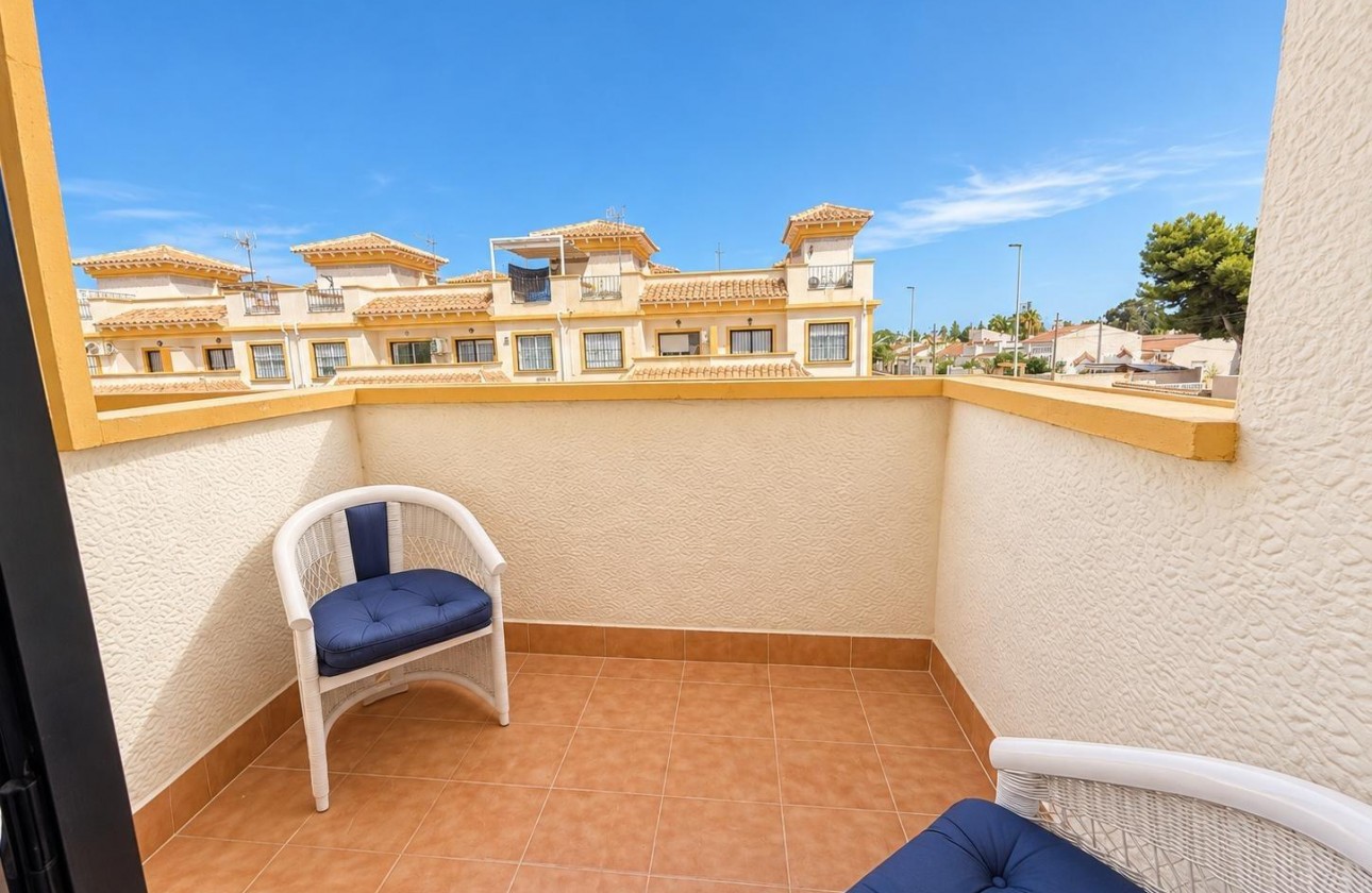 Reventa - Chalet - Torrevieja - El limonar