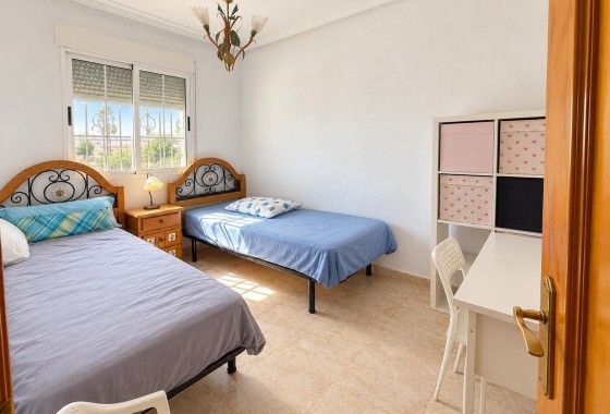 Reventa - Chalet - Torrevieja - El limonar