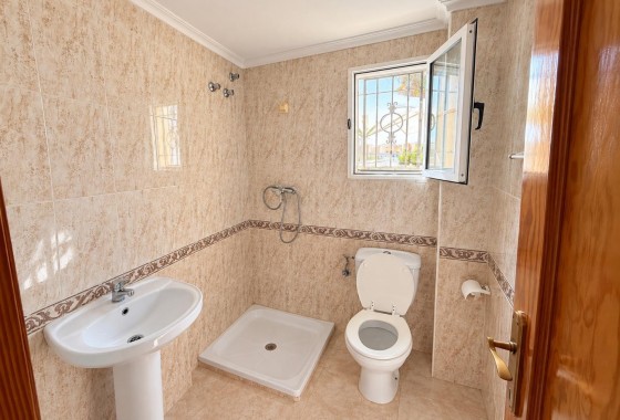 Reventa - Chalet - Torrevieja - El limonar