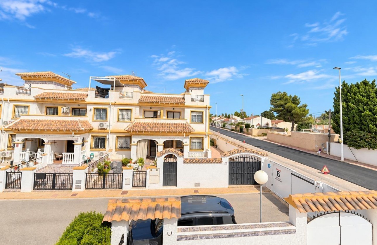 Reventa - Chalet - Torrevieja - El limonar