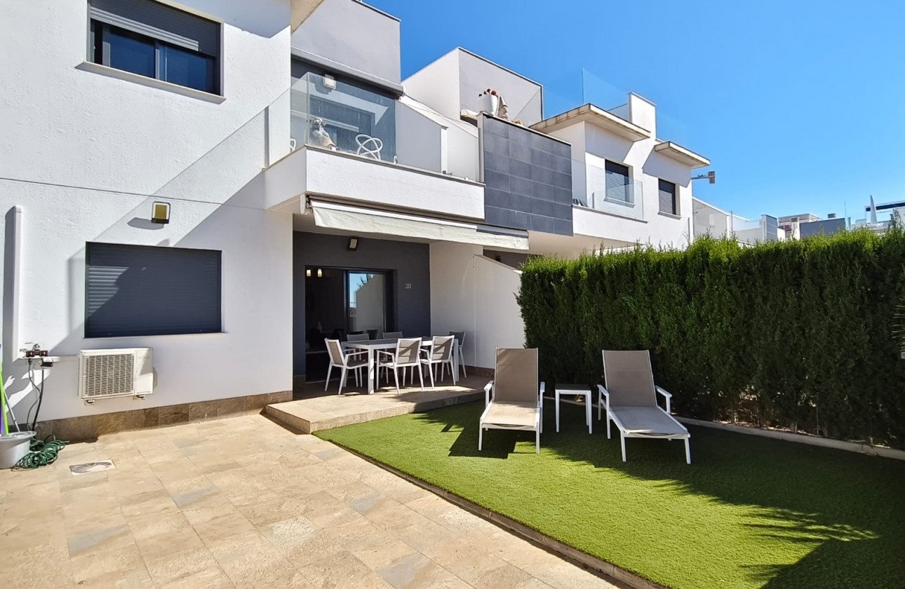 Resale - Apartment / flat - Pilar de la Horadada