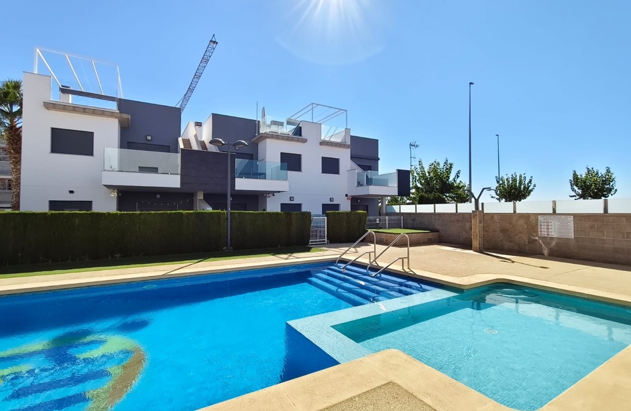 Resale - Apartment / flat - Pilar de la Horadada