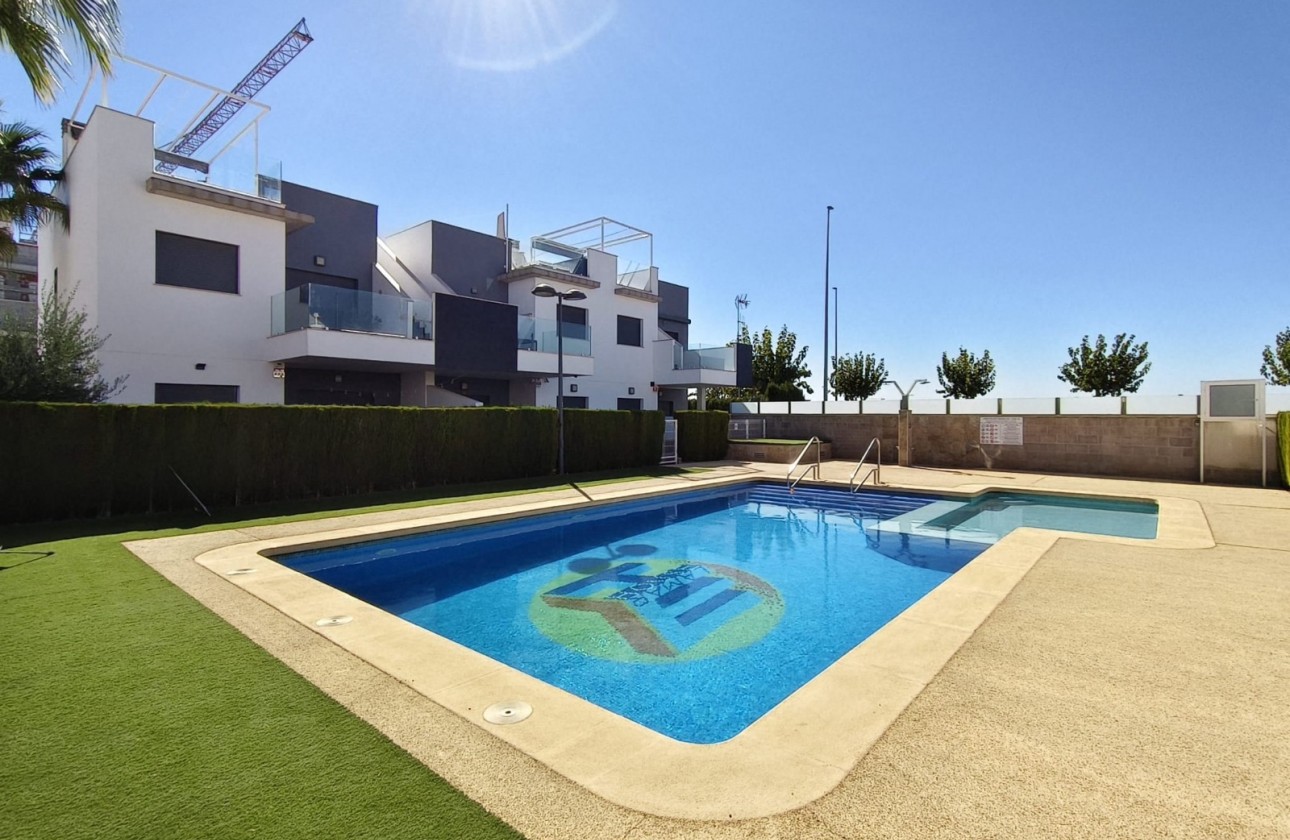 Resale - Apartment / flat - Pilar de la Horadada