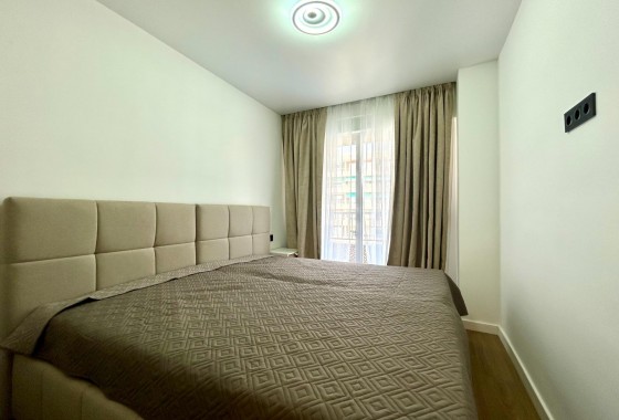 Reventa - Apartamento / piso - Torrevieja - Punta prima