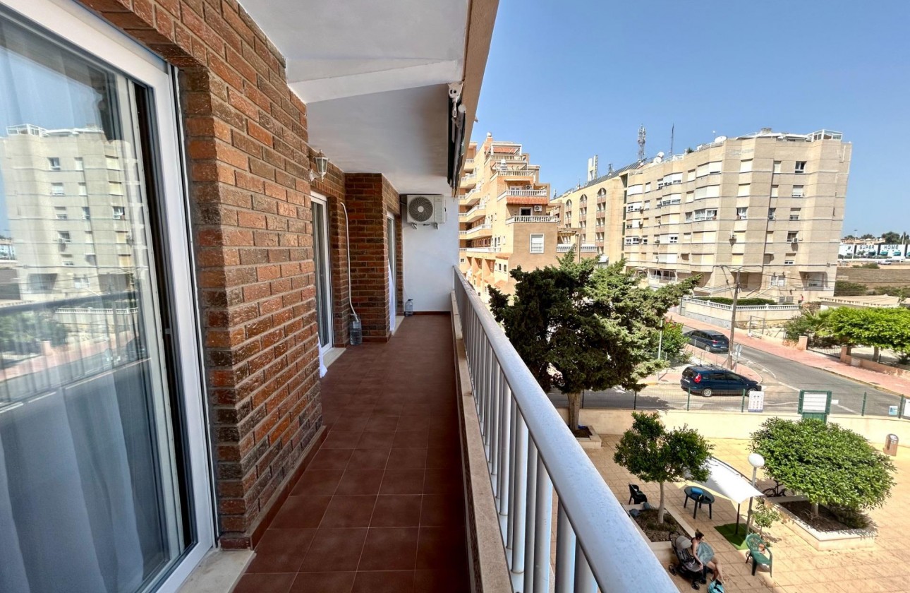 Reventa - Apartamento / piso - Torrevieja - Punta prima