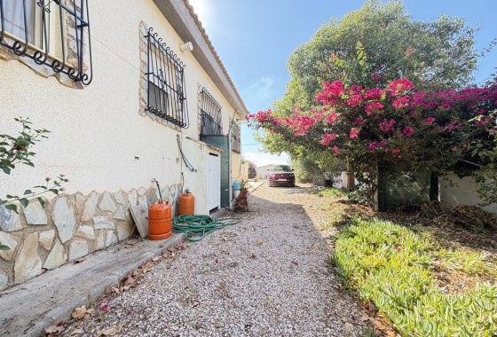 Revente - Villa - Gea y Truyols