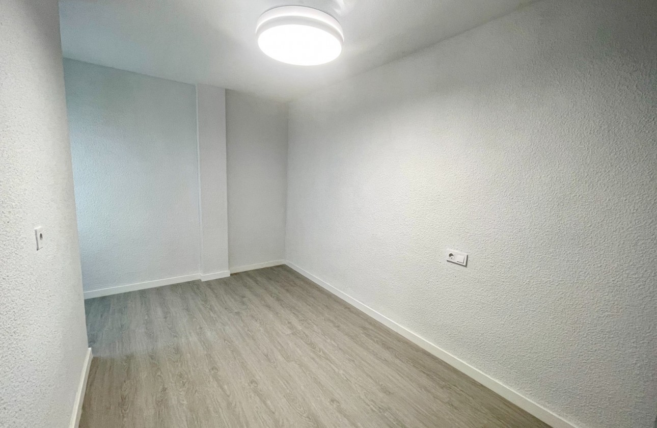 Revente - Appartement - Bigastro - Inland