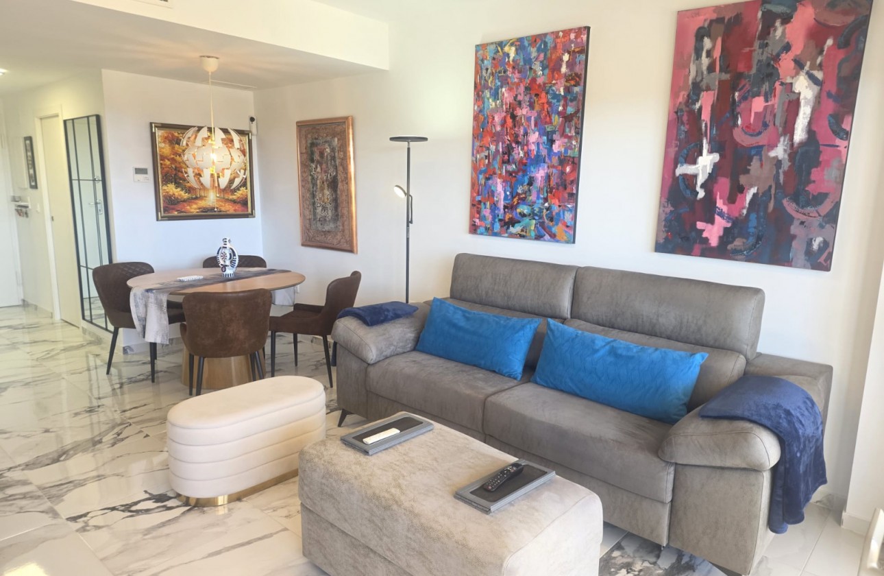 Reventa - Apartamento / piso - Villamartin - Costa Blanca