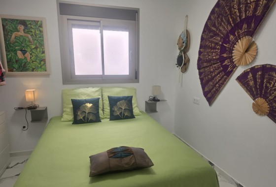 Reventa - Apartamento / piso - Villamartin - Costa Blanca