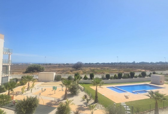 Reventa - Apartamento / piso - Villamartin - Costa Blanca