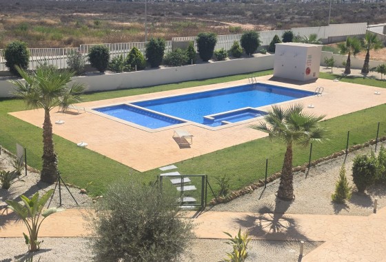 Reventa - Apartamento / piso - Villamartin - Costa Blanca