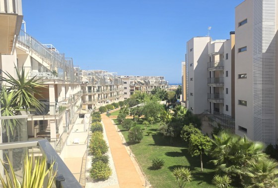 Reventa - Apartamento / piso - Villamartin - Costa Blanca