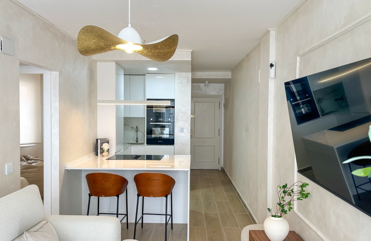 Resale - Apartment / flat - Torrevieja - Costa Blanca