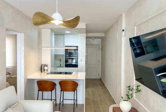 Resale - Apartment / flat - Torrevieja - Costa Blanca