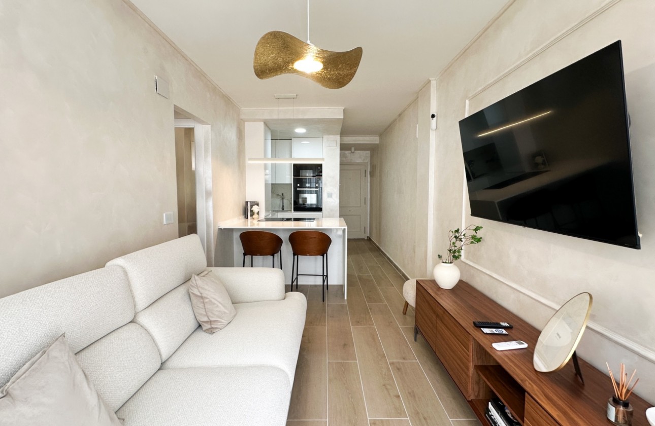 Resale - Apartment / flat - Torrevieja - Costa Blanca