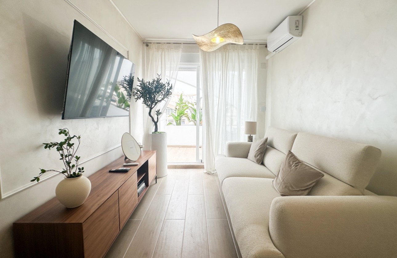 Resale - Apartment / flat - Torrevieja - Costa Blanca