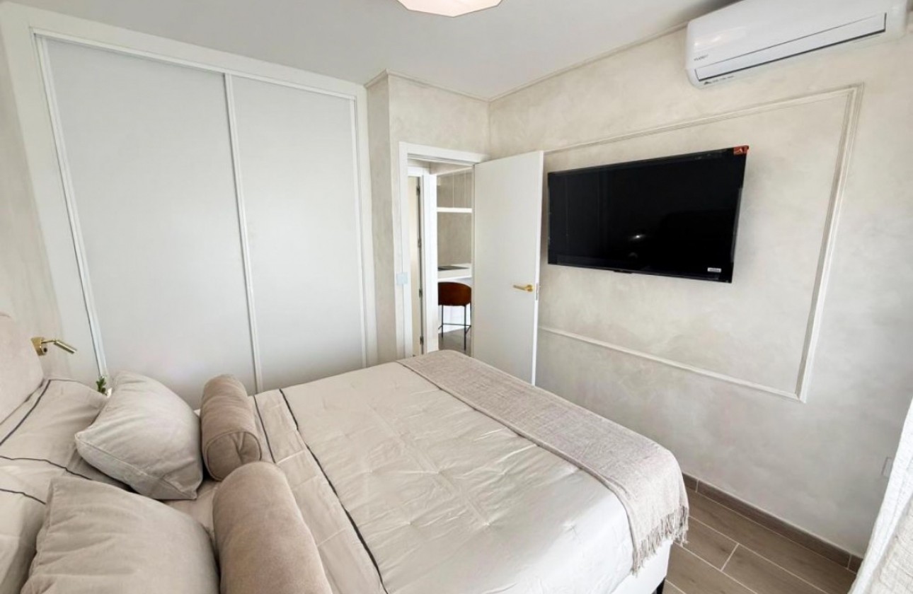 Resale - Apartment / flat - Torrevieja - Costa Blanca