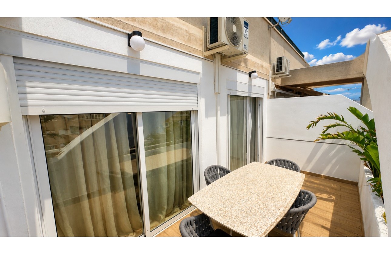 Resale - Apartment / flat - Torrevieja - Costa Blanca