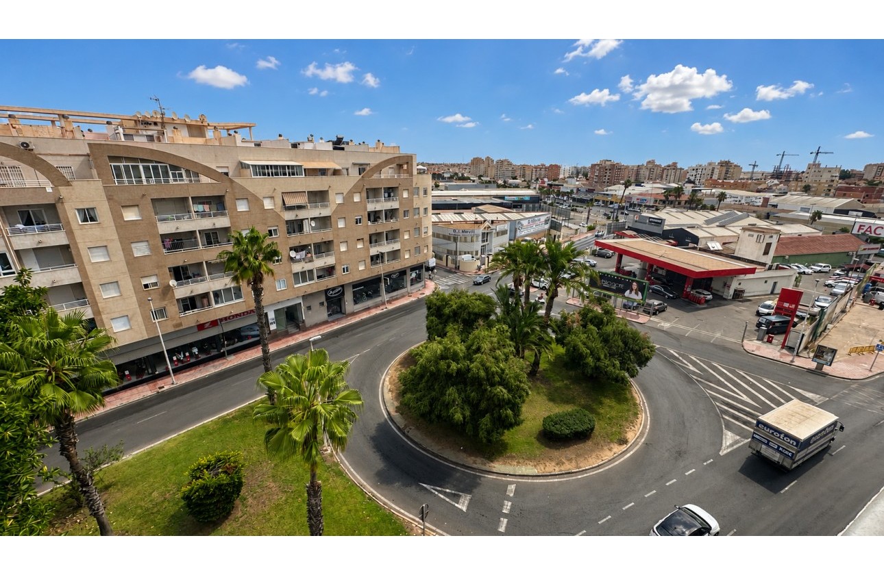 Resale - Apartment / flat - Torrevieja - Costa Blanca