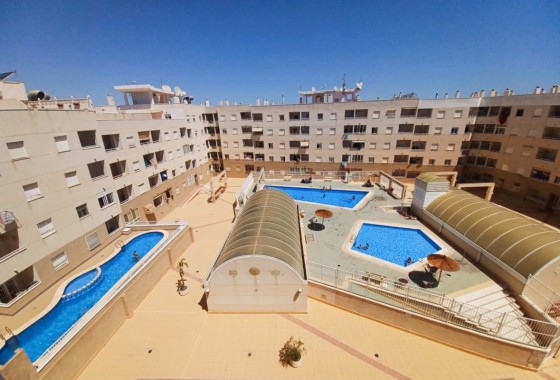 Resale - Apartment / flat - Torrevieja - Costa Blanca