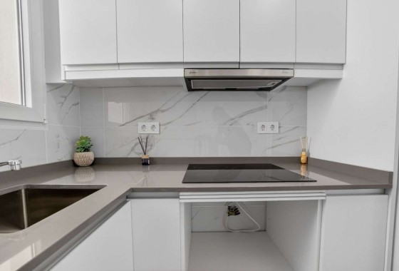 Resale - Apartment / flat - Torrevieja - Costa Blanca