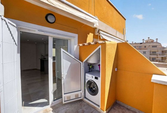 Resale - Apartment / flat - Torrevieja - Costa Blanca
