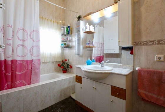 Reventa - Chalet - Cañadas de San Pedro - Inland