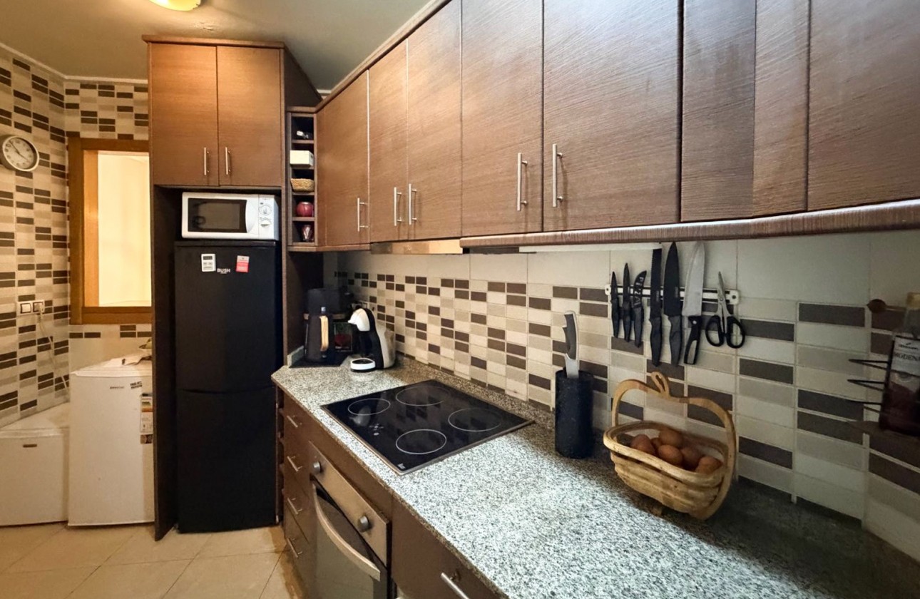 Resale - Apartment / flat - Torrevieja - Costa Blanca