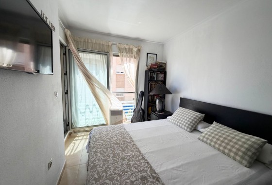 Resale - Apartment / flat - Torrevieja - Costa Blanca