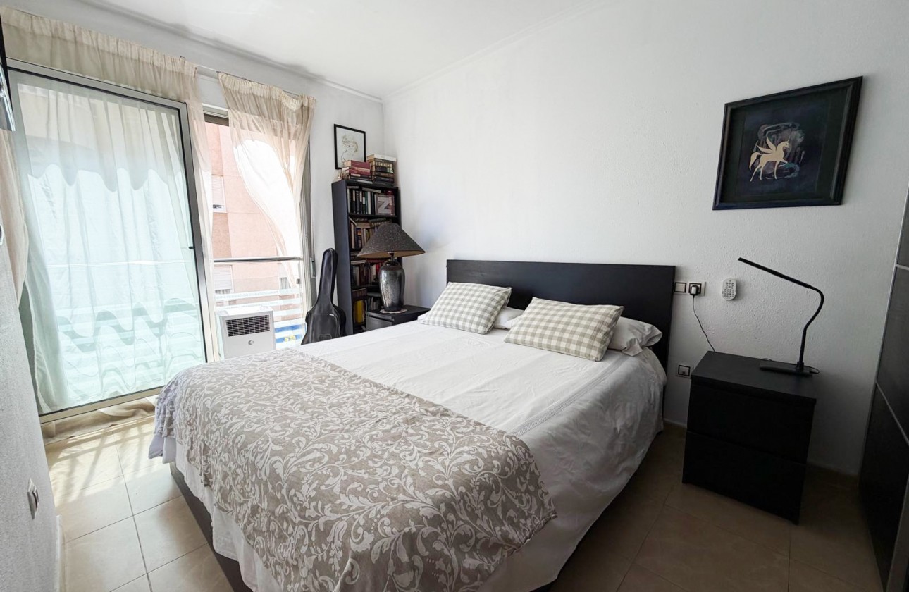 Resale - Apartment / flat - Torrevieja - Costa Blanca