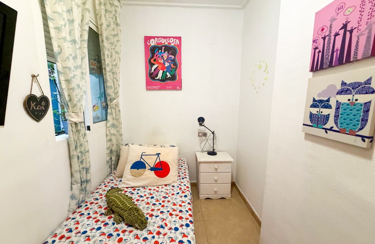 Resale - Apartment / flat - Torrevieja - Costa Blanca