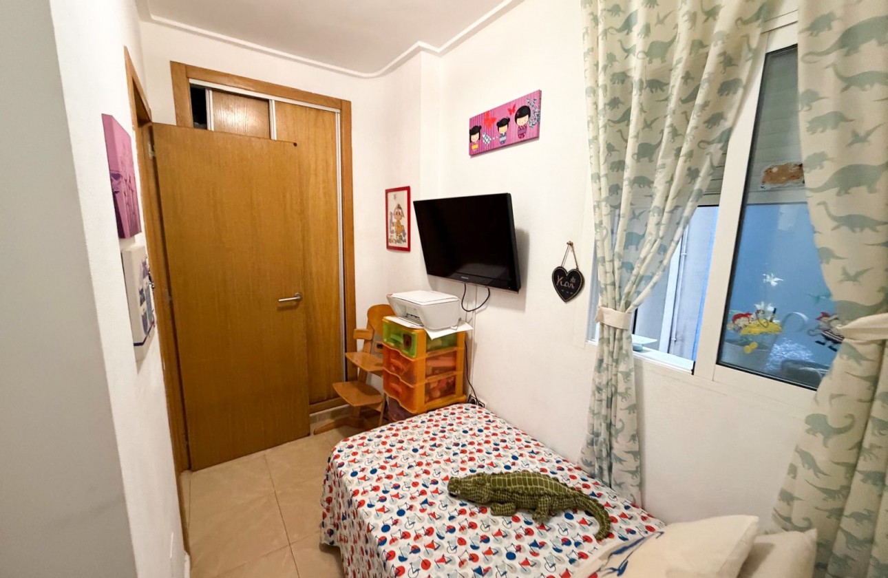 Resale - Apartment / flat - Torrevieja - Costa Blanca