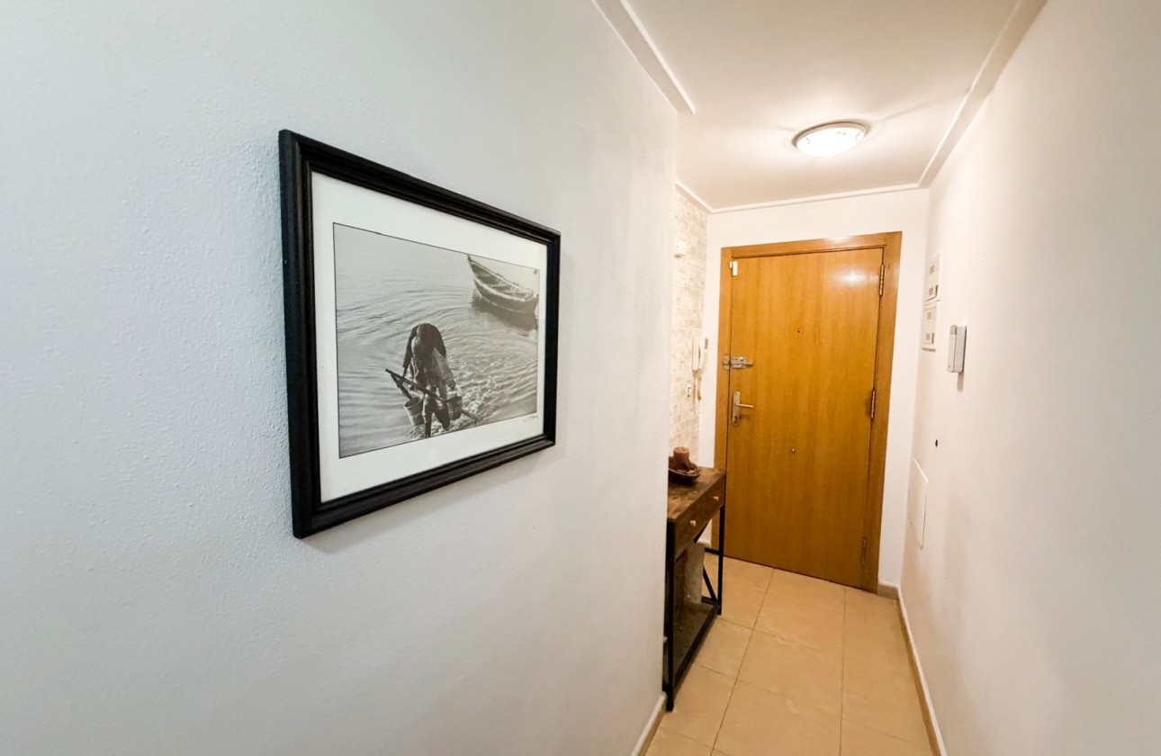 Resale - Apartment / flat - Torrevieja - Costa Blanca