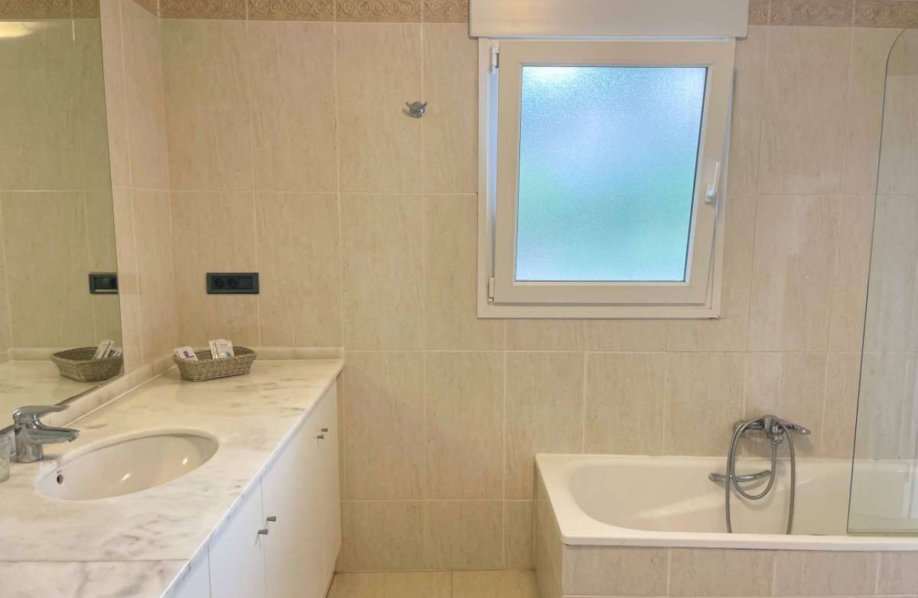 Revente - Appartement - Benissa Costa - Costa Blanca
