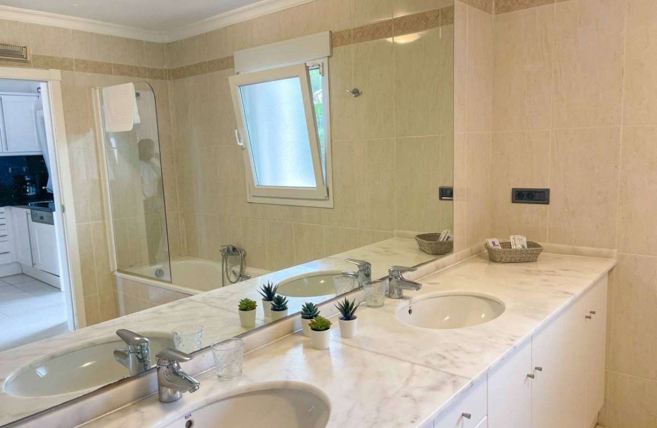 Revente - Appartement - Benissa Costa - Costa Blanca
