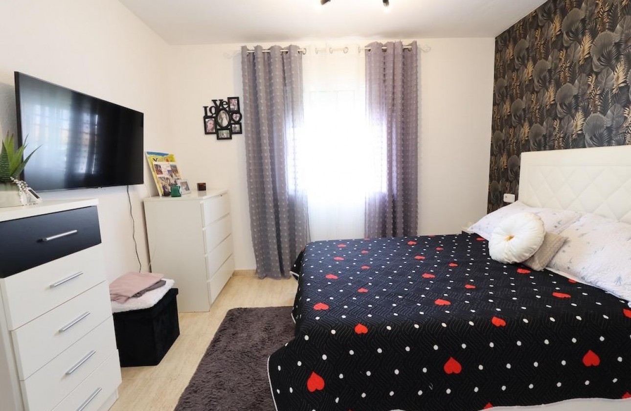 Resale - Duplex - Pilar de la Horadada - Costa Blanca