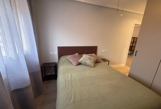 Resale - Apartment / flat - Torrevieja - Playa del Cura