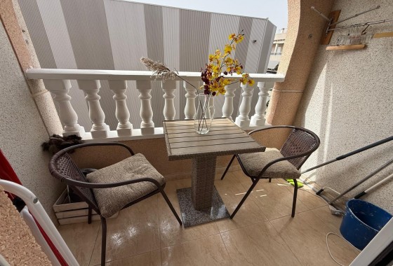 Resale - Apartment / flat - Torrevieja - Playa del Cura