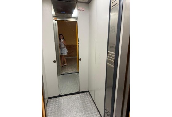 Resale - Apartment / flat - Torrevieja - Playa del Cura