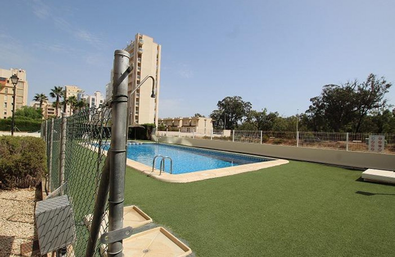 Resale - Apartment / flat - Guardamar del Segura - Avenida del Puerto