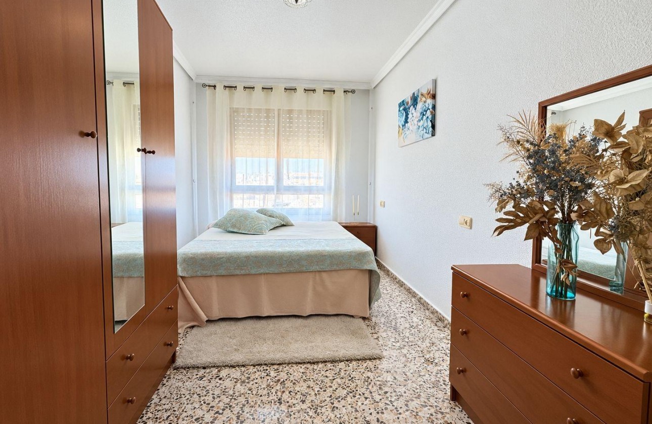 Revente - Appartement - Torrevieja - Acequion