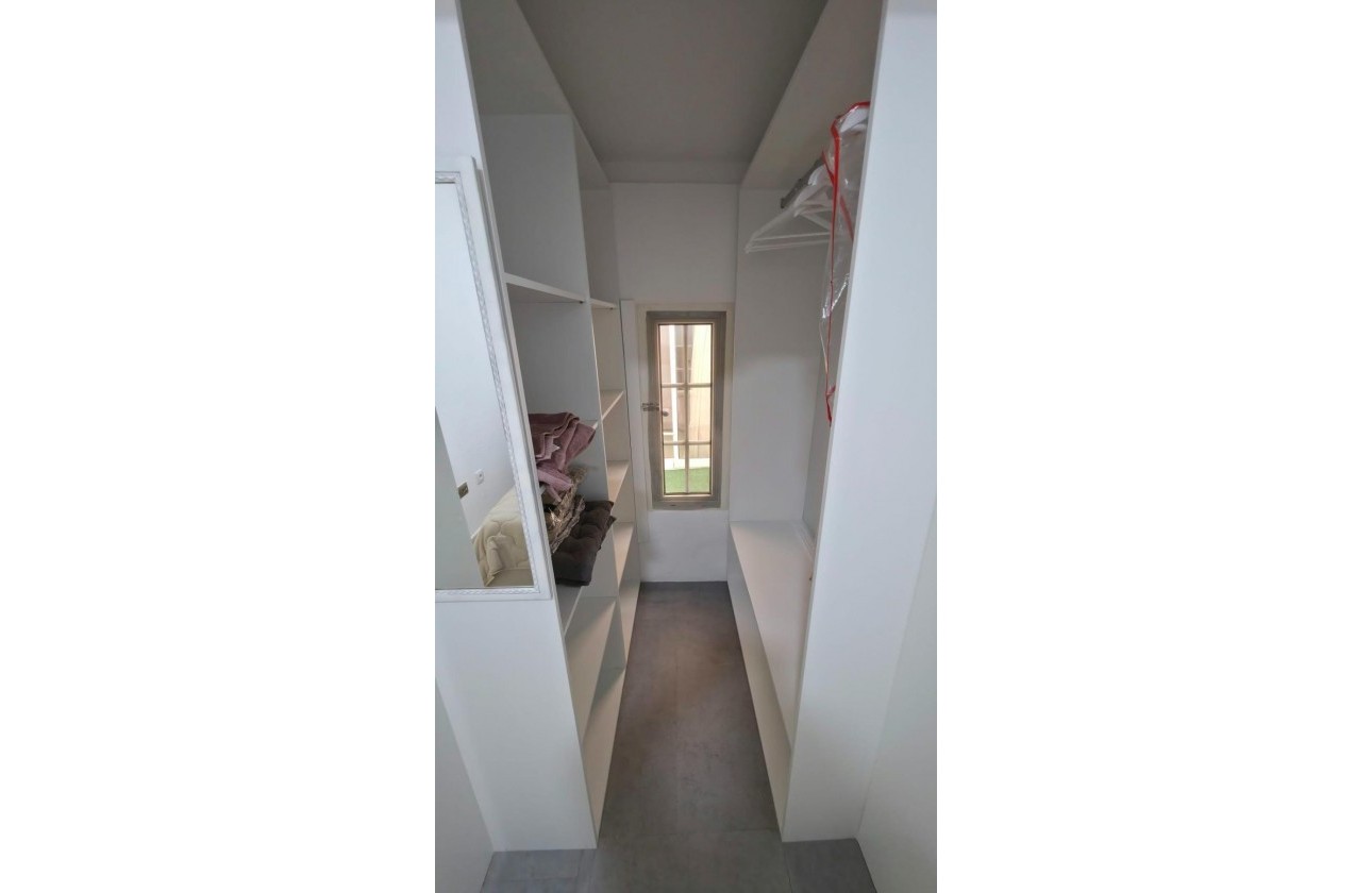 Reventa - Apartamento / piso - Torrevieja - Nueva Torrevieja