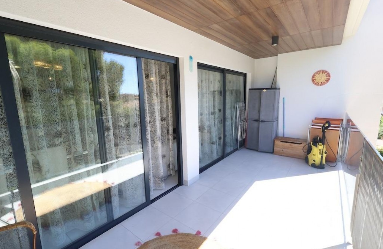 Resale - Apartment / flat - Orihuela Costa - Costa Blanca