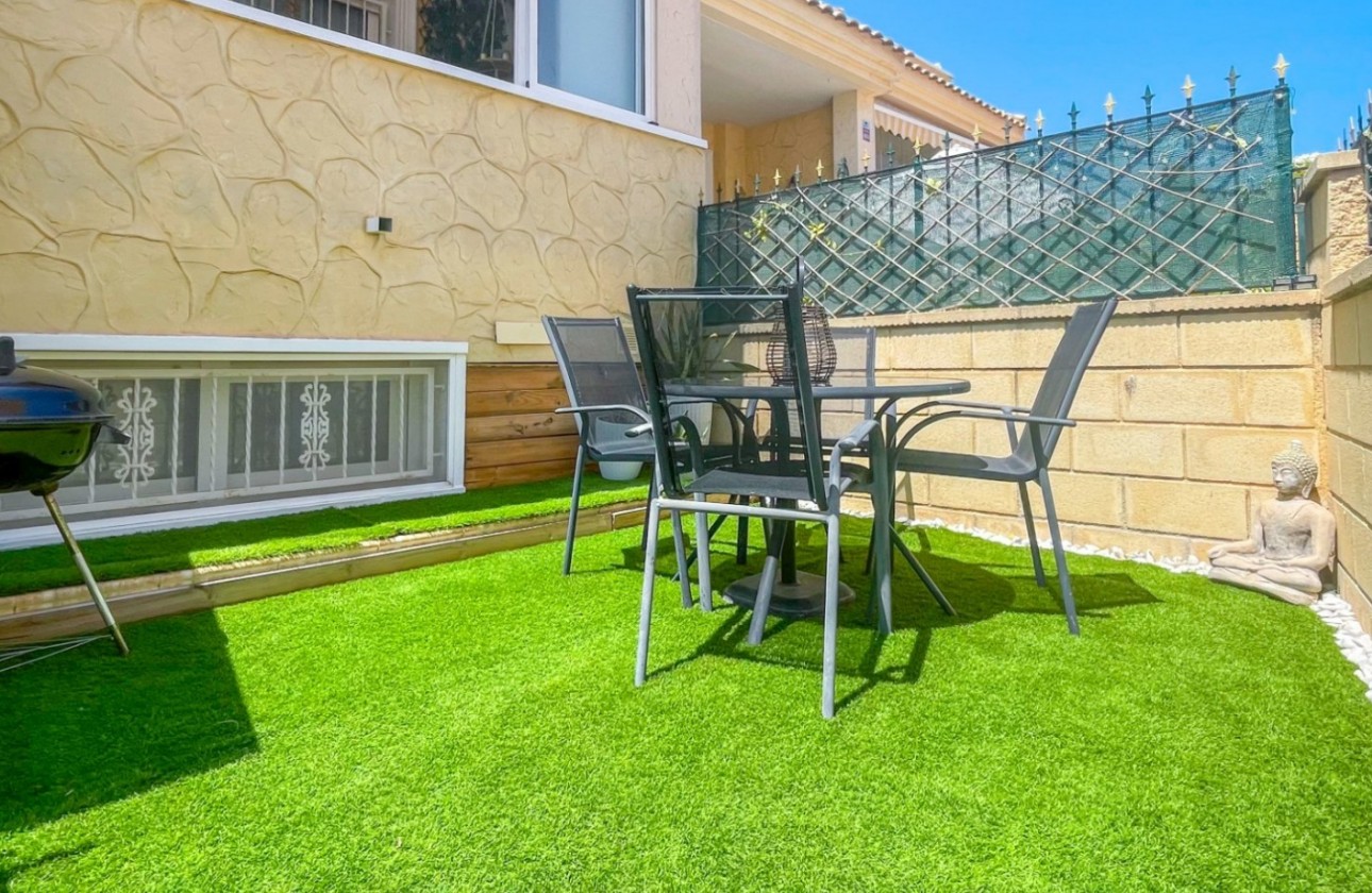 Revente - Villa - Orihuela Costa - Costa Blanca