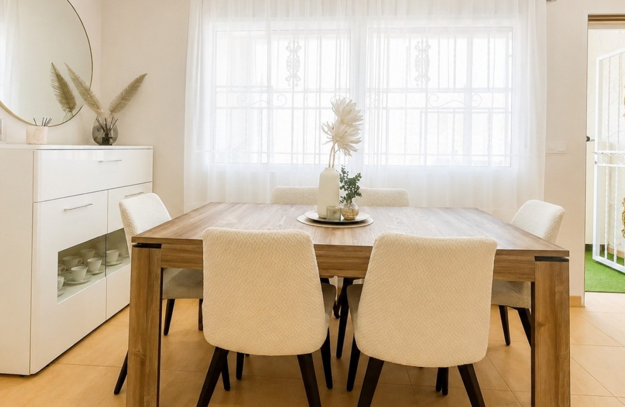 Revente - Villa - Orihuela Costa - Costa Blanca